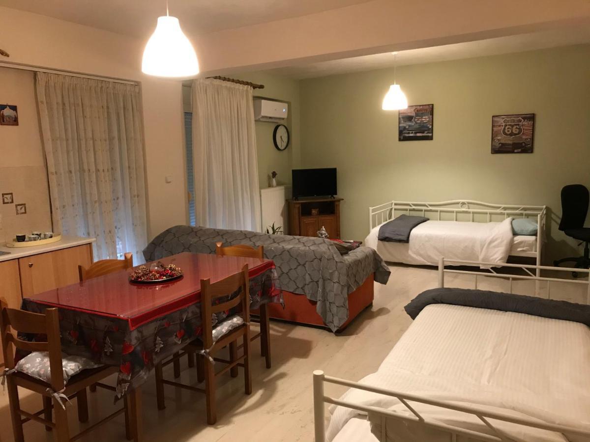 Διαμέρισμα 65 Τμ Στην Καρδιά Της Πόλης Tripoli Zewnętrze zdjęcie